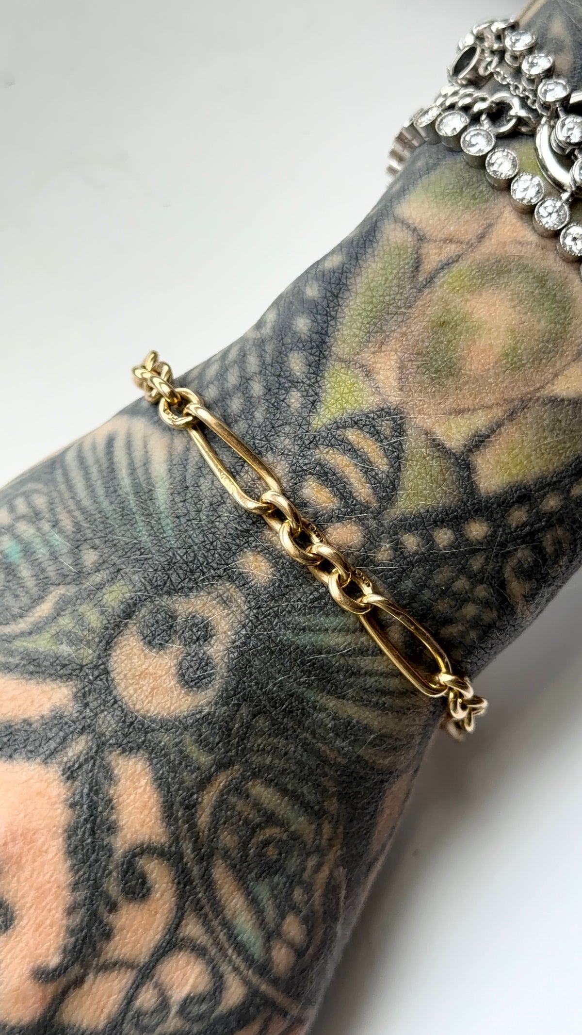 Antique 18ct bracelet