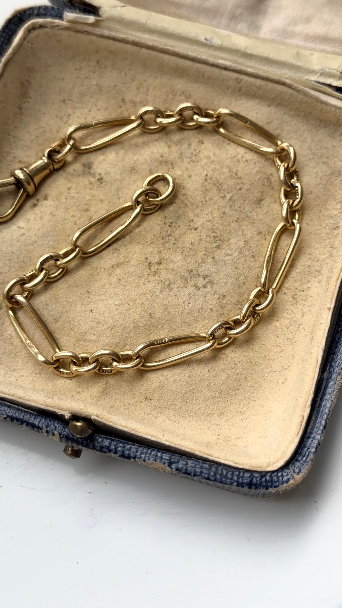 Antique 18ct bracelet