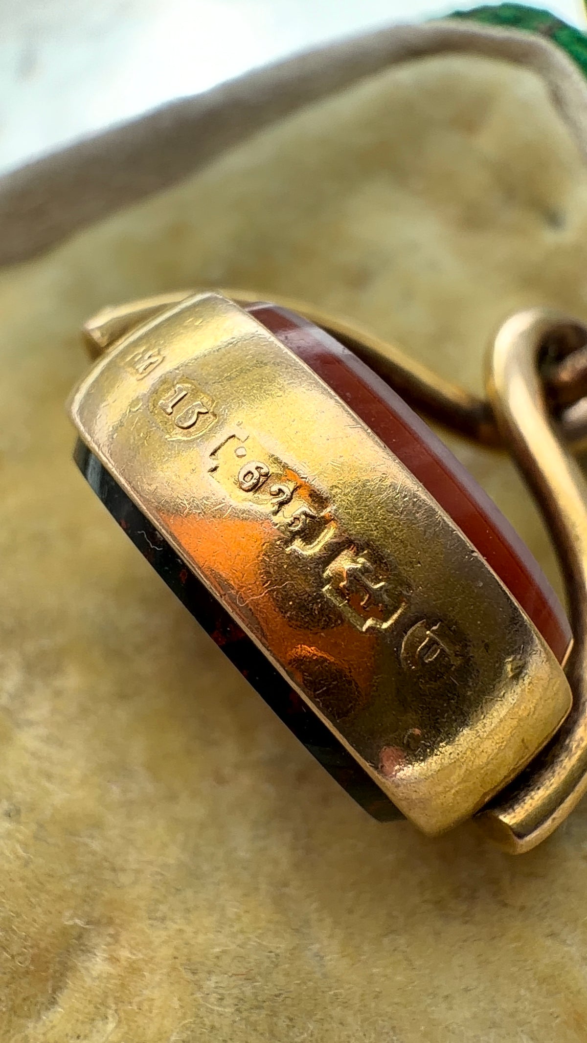 15ct spinning fob