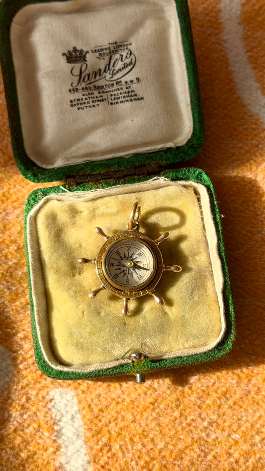 9ct Ships wheel compass