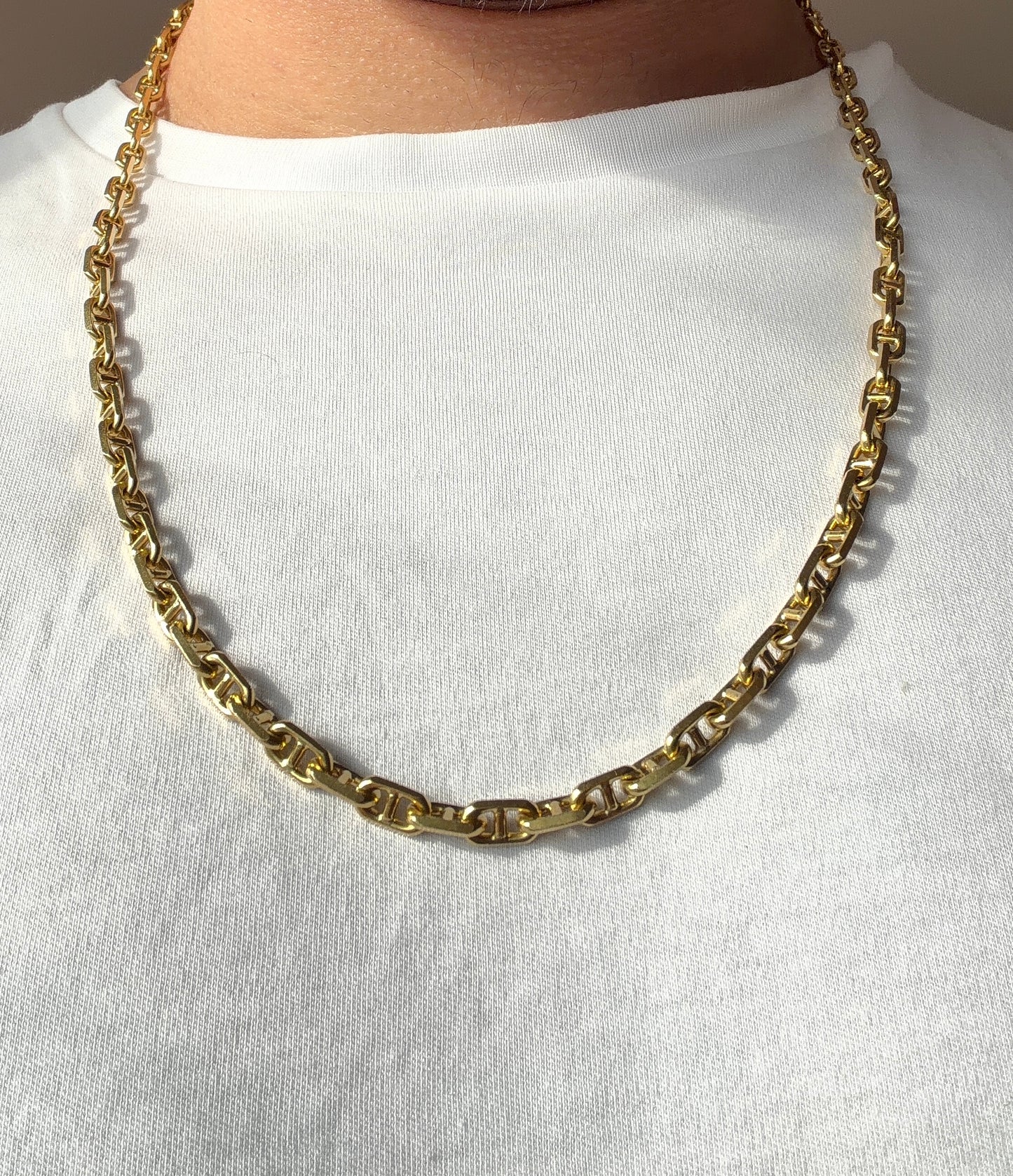 18ct solid mariner chain